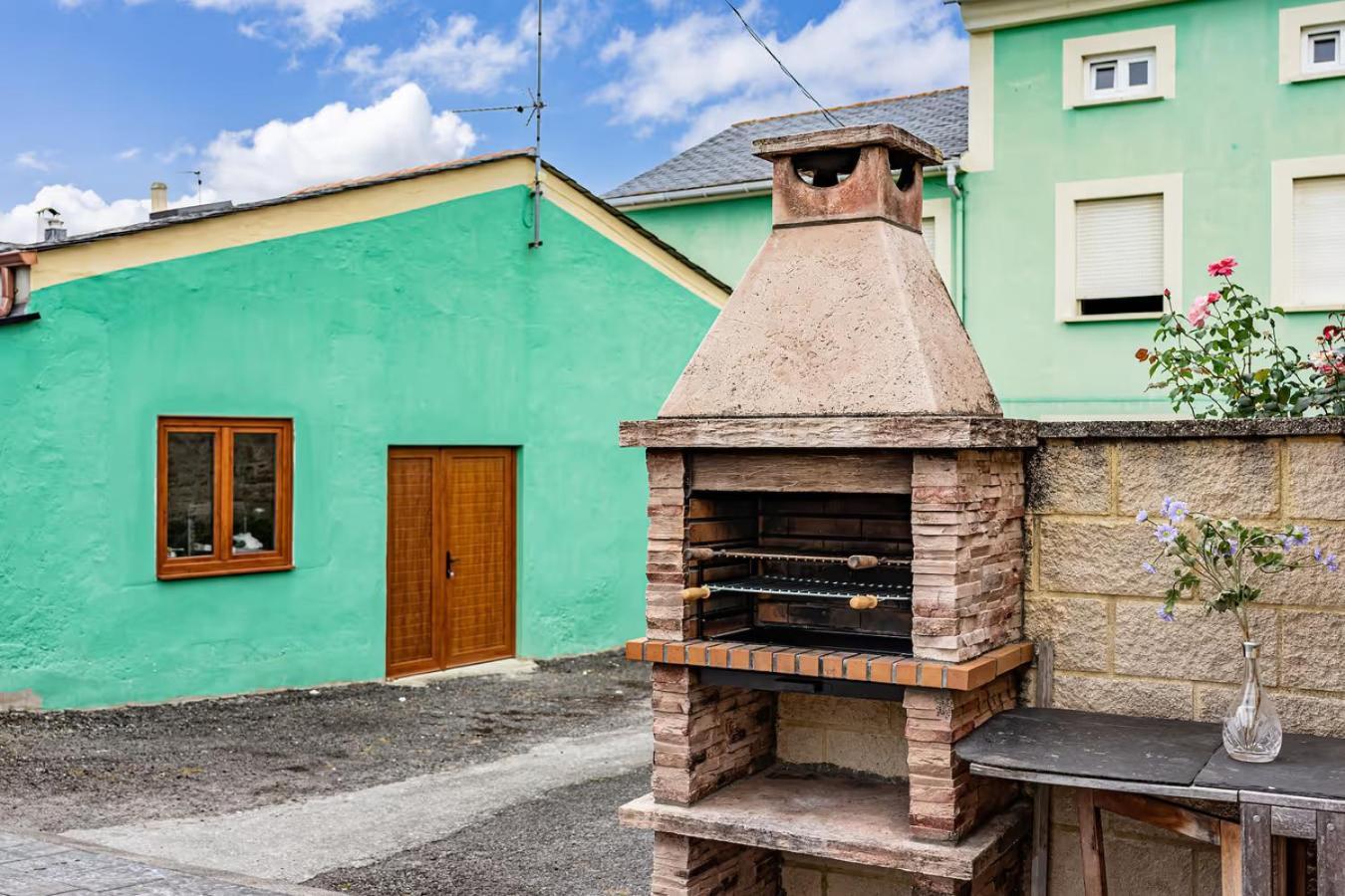 Apartamentos Turisticos As Cetareas Rinlo Exteriér fotografie