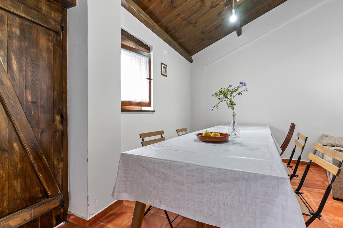 Apartamentos Turisticos As Cetareas Rinlo Exteriér fotografie