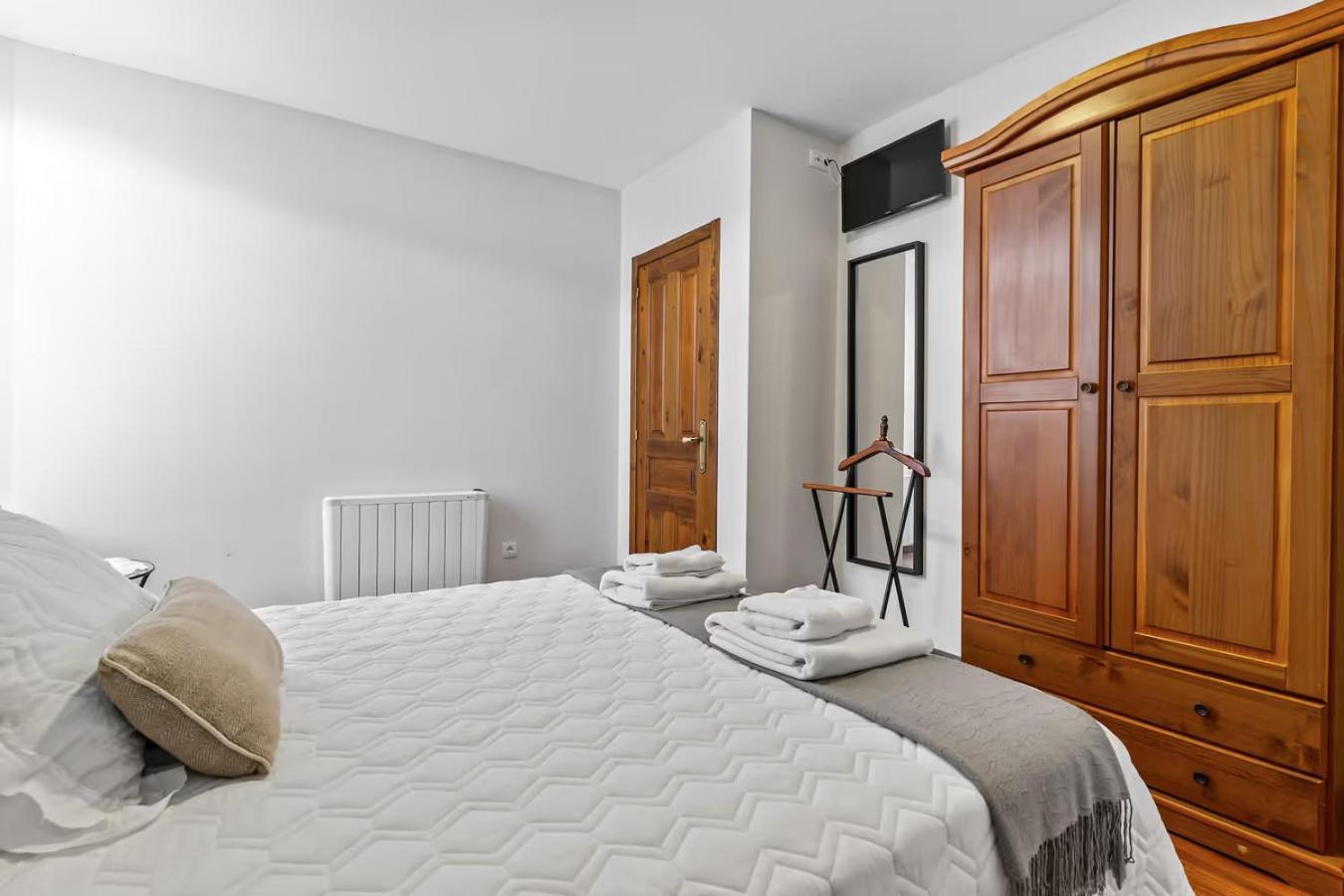 Apartamentos Turisticos As Cetareas Rinlo Pokoj fotografie